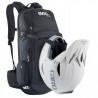 EVOC FR ENDURO BLACKLINE - 16L Protector Backpack